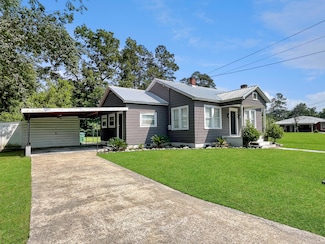 304 N Metts St, Saint George, SC 29477