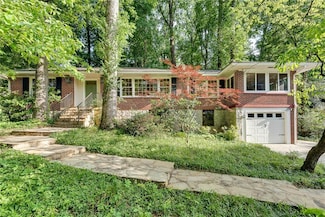 2167 Tanglewood Rd, Decatur, GA 30033