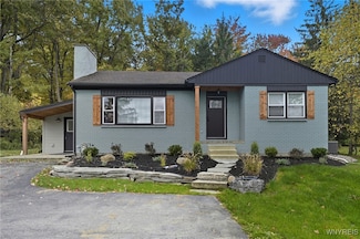 6305 Milestrip Rd, Orchard Park, NY 14127