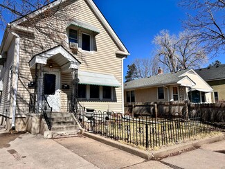 947 6th St E, Saint Paul, MN 55106