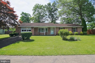 241 Lilac Ln, Douglassville, PA 19518