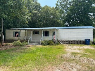116 Log Cabin Rd, Basile, LA 70515