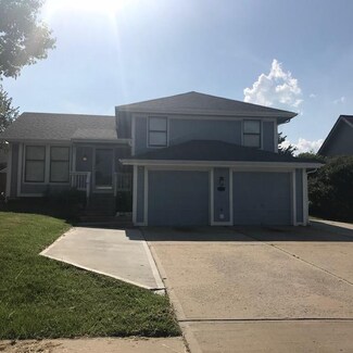 10306 N Main St, Kansas City, MO 64155