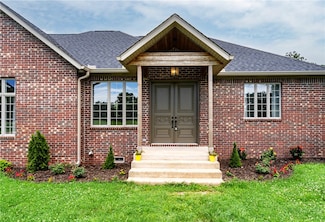 15071 Crossover Rd, Gravette, AR 72736