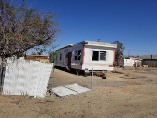 2160 3rd St, Niland, CA 92257