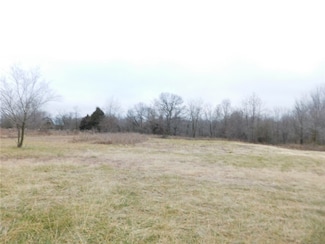 14593 It'Ll Do Rd, Pea Ridge, AR 72751
