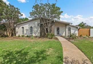 3130 Barton Rd, Carrollton, TX 75007
