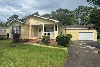 6921 March Rd, Theodore, AL 36582