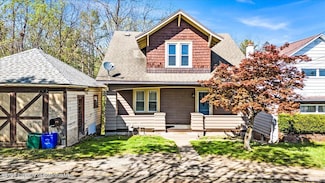 1020 Spring St, Old Forge, PA 18518