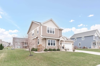 9907 White Fox Ln, Middleton, WI 53562