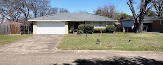411 Hillvale Dr, Dallas, TX 75241