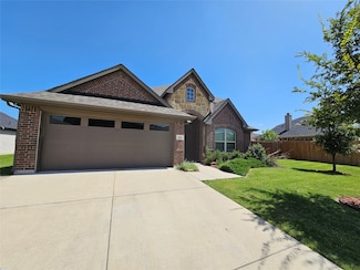 210 Lariat Trail, Waxahachie, TX 75165