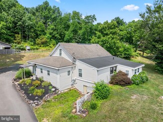 1371 Chestnut Grove Rd, Pottstown, PA 19464