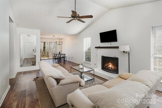 3428 Braewick Place, Charlotte, NC 28227