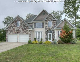 30 James Cir, Culloden, WV 25510