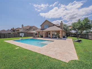 2560 Wild Oak Forest Ln, Seabrook, TX 77586