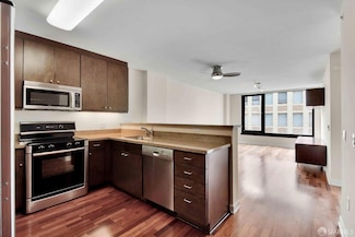 199 New Montgomery St Unit 906, San Francisco, CA 94105