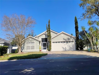 250 Sir Phillips Dr, Davenport, FL 33837