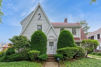 85 Huron Rd, Floral Park, NY 11001