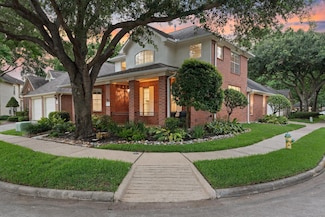 64 Parkway Place, Houston, TX 77040