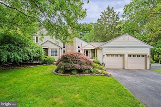 114 W Pembrey Dr, Wilmington, DE 19803