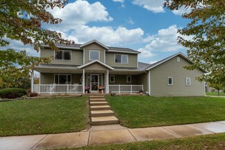 205 13th Ave NW, Kasson, MN 55944