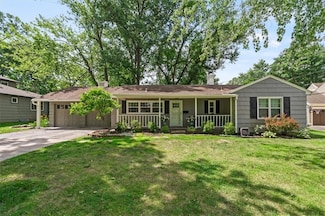 2819 W 89th St, Leawood, KS 66206