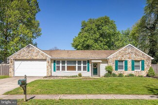 265 S Warren Ave, West Deptford, NJ 08086