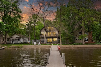 7753 N Shore Cir N, Forest Lake, MN 55025