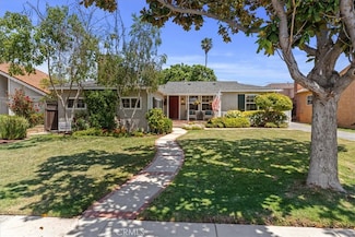 8212 Reading Ave, Los Angeles, CA 90045