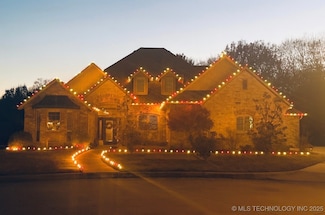 409 Wisteria Way, Ada, OK 74820