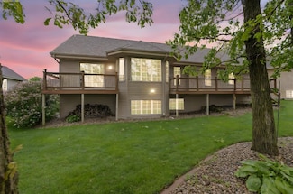 393 Riviera St, Oregon, WI 53575