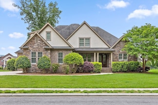 8342 Georgetown Bay Dr, Ooltewah, TN 37363