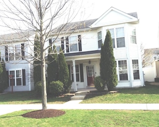 29 Harmony Ln, Romeoville, IL 60446