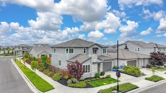 2972 Tacoma Dr, Lathrop, CA 95330
