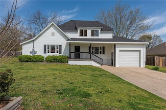 306 E Graham St, Prairie Grove, AR 72753