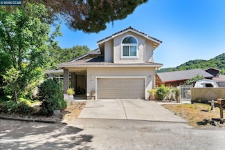 615 Stanley Ln, El Sobrante, CA 94803