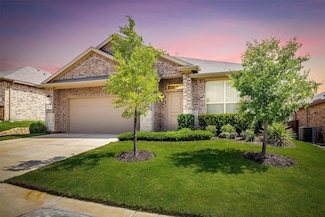 1252 Kerrville Ln, Weatherford, TX 76087