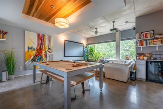 2301 S 5th St Unit 36, Austin, TX 78704
