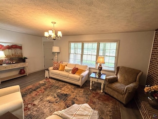 217 Berryhill Coody Rd, Cochran, GA 31014