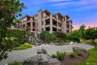 528 Lake St S Unit A303, Kirkland, WA 98033