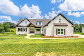 105 Noles Dr, Tallassee, AL 36078