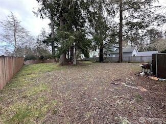 168 Duck Lake Dr NE, Ocean Shores, WA 98569