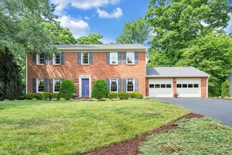4107 Snowbird Cir, Roanoke, VA 24018
