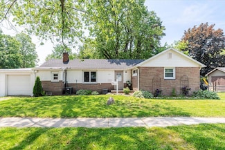 211 W South St, Grand Ledge, MI 48837