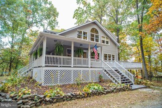 19084 Walsh Farm Ln, Bluemont, VA 20135