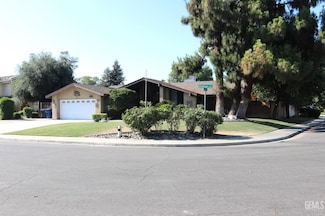 7321 Alamosa Ln, Bakersfield, CA 93309