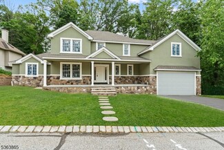 29 Bracken Hill Rd, Hamburg, NJ 07419