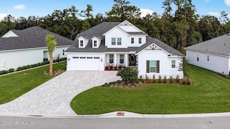 301 Courtney Oaks Dr, St. Augustine, FL 32092