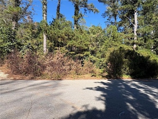 7215 Cane Leaf Dr, Fairburn, GA 30213